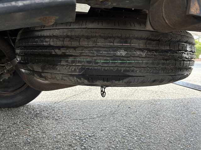ダイナトラック ４ＷＤ・アルミバン・０．９５ｔ積・１０尺・普通免許ＯＫ・ＡＴ　４ＷＤ・アルミバン・０．９５ｔ積・１０尺・普通免許ＯＫ・ＡＴ・バックカメラ・ラッシングレール・室内灯・サイドマーカー・荷台内寸　Ｌ３０９０　Ｗ１６４５　Ｈ１９９０（28枚目）