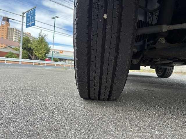 ダイナトラック ４ＷＤ・アルミバン・０．９５ｔ積・１０尺・普通免許ＯＫ・ＡＴ　４ＷＤ・アルミバン・０．９５ｔ積・１０尺・普通免許ＯＫ・ＡＴ・バックカメラ・ラッシングレール・室内灯・サイドマーカー・荷台内寸　Ｌ３０９０　Ｗ１６４５　Ｈ１９９０（36枚目）