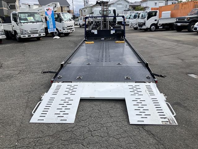 キャンター ３．２ｔ積・積載車・フラトップＺＥＲＯ・車検付・ＡＴプリクラ　３．２ｔ積・積載車・フラトップＺＥＲＯ・極東開発ＪＮ０２－４５・車検付・ＡＴ・プリクラ・ラジコン・ウィンチ・電格ミラー・ＬＥＤヘッドライトＥＴＣ・作業灯・保証書・取説・荷台内寸　Ｌ５７００　Ｗ２０７０（12枚目）