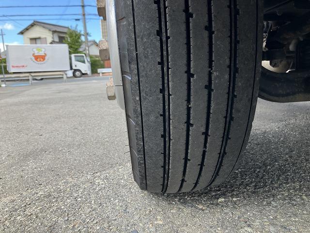 キャンター ３．２ｔ積・積載車・フラトップＺＥＲＯ・車検付・ＡＴプリクラ　３．２ｔ積・積載車・フラトップＺＥＲＯ・極東開発ＪＮ０２－４５・車検付・ＡＴ・プリクラ・ラジコン・ウィンチ・電格ミラー・ＬＥＤヘッドライトＥＴＣ・作業灯・保証書・取説・荷台内寸　Ｌ５７００　Ｗ２０７０（29枚目）