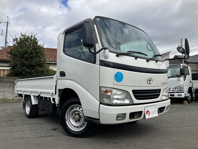 トヨエース １．２５ｔ積・普通免許対応・ＡＴ・ワンオーナー車・平ボディ　１．２５ｔ積　普通免許対応　ＡＴ　ワンオーナー車　平ボディ　左電格ミラー　バックモニター　ＥＴＣ　アイドルアップ　ライトレベライザー　ドアバイザー　荷台内寸　Ｌ２８６２　Ｗ１６４２　Ｈ３７８（3枚目）