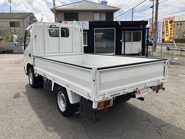 トヨエース １．２５ｔ積・普通免許対応・ＡＴ・ワンオーナー車・平ボディ　１．２５ｔ積　普通免許対応　ＡＴ　ワンオーナー車　平ボディ　左電格ミラー　バックモニター　ＥＴＣ　アイドルアップ　ライトレベライザー　ドアバイザー　荷台内寸　Ｌ２８６２　Ｗ１６４２　Ｈ３７８（6枚目）