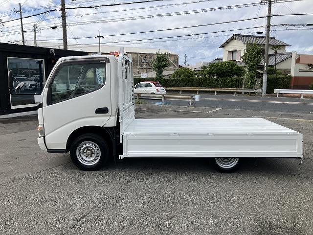 トヨエース １．２５ｔ積・普通免許対応・ＡＴ・ワンオーナー車・平ボディ　１．２５ｔ積　普通免許対応　ＡＴ　ワンオーナー車　平ボディ　左電格ミラー　バックモニター　ＥＴＣ　アイドルアップ　ライトレベライザー　ドアバイザー　荷台内寸　Ｌ２８６２　Ｗ１６４２　Ｈ３７８（11枚目）