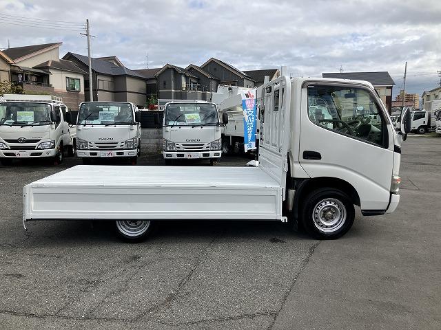 トヨエース １．２５ｔ積・普通免許対応・ＡＴ・ワンオーナー車・平ボディ　１．２５ｔ積　普通免許対応　ＡＴ　ワンオーナー車　平ボディ　左電格ミラー　バックモニター　ＥＴＣ　アイドルアップ　ライトレベライザー　ドアバイザー　荷台内寸　Ｌ２８６２　Ｗ１６４２　Ｈ３７８（12枚目）