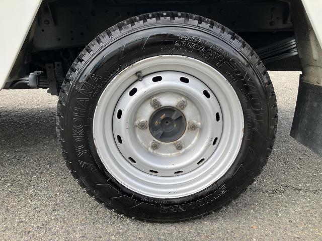 トヨエース １．２５ｔ積・普通免許対応・ＡＴ・ワンオーナー車・平ボディ　１．２５ｔ積　普通免許対応　ＡＴ　ワンオーナー車　平ボディ　左電格ミラー　バックモニター　ＥＴＣ　アイドルアップ　ライトレベライザー　ドアバイザー　荷台内寸　Ｌ２８６２　Ｗ１６４２　Ｈ３７８（25枚目）