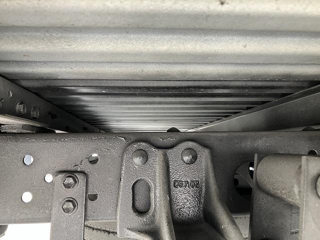 トヨエース １．２５ｔ積・普通免許対応・ＡＴ・ワンオーナー車・平ボディ　１．２５ｔ積　普通免許対応　ＡＴ　ワンオーナー車　平ボディ　左電格ミラー　バックモニター　ＥＴＣ　アイドルアップ　ライトレベライザー　ドアバイザー　荷台内寸　Ｌ２８６２　Ｗ１６４２　Ｈ３７８（33枚目）