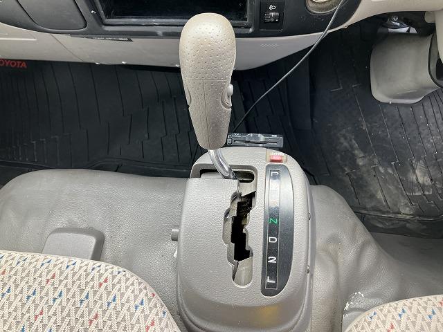 トヨエース １．２５ｔ積・普通免許対応・ＡＴ・ワンオーナー車・平ボディ　１．２５ｔ積　普通免許対応　ＡＴ　ワンオーナー車　平ボディ　左電格ミラー　バックモニター　ＥＴＣ　アイドルアップ　ライトレベライザー　ドアバイザー　荷台内寸　Ｌ２８６２　Ｗ１６４２　Ｈ３７８（39枚目）
