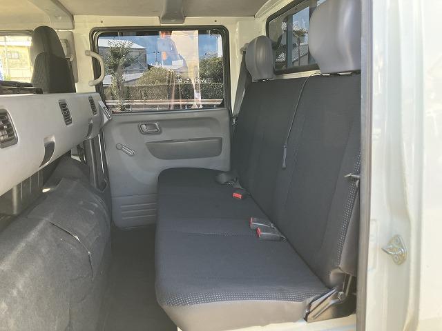 キャンター ２ｔ積・Ｗキャブ・５ＭＴ・リアヒーター　２ｔ積　Ｗキャブ　５ＭＴ　リアヒーター　荷台鉄板張り　衝突軽減装置　車線逸脱警報装置　左電格ミラー　荷台ロープホール、フック３対　荷台リア馬（取り外し可能）　ＥＴＣ　カーナビ　ドラレコ　キーレス（44枚目）