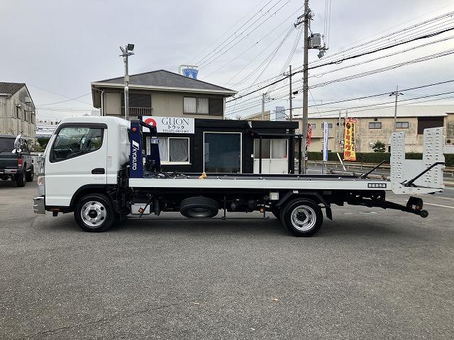 キャンター 3.65t積・積載車・フラトップ・オートマ・ラジコン 3.65t積・積載車・極東製フラトップZERO・JN02-45・オートマ・ラジコン・衝突軽減ブレーキ・車線逸脱警報装置・左電格ミラー・フォグランプ・LEDヘッドランプ・リア電動ゲート・ウィンチ(5枚目)