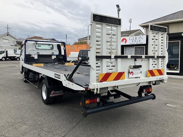 キャンター 3.65t積・積載車・フラトップ・オートマ・ラジコン 3.65t積・積載車・極東製フラトップZERO・JN02-45・オートマ・ラジコン・衝突軽減ブレーキ・車線逸脱警報装置・左電格ミラー・フォグランプ・LEDヘッドランプ・リア電動ゲート・ウィンチ(6枚目)
