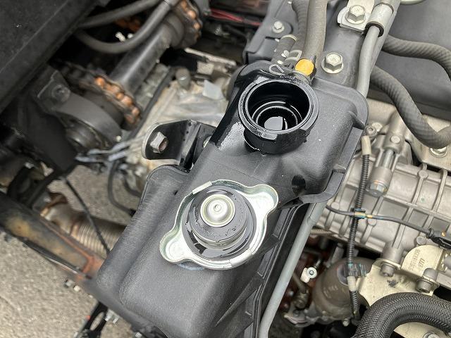 キャンター 3.65t積・積載車・フラトップ・オートマ・ラジコン 3.65t積・積載車・極東製フラトップZERO・JN02-45・オートマ・ラジコン・衝突軽減ブレーキ・車線逸脱警報装置・左電格ミラー・フォグランプ・LEDヘッドランプ・リア電動ゲート・ウィンチ(17枚目)