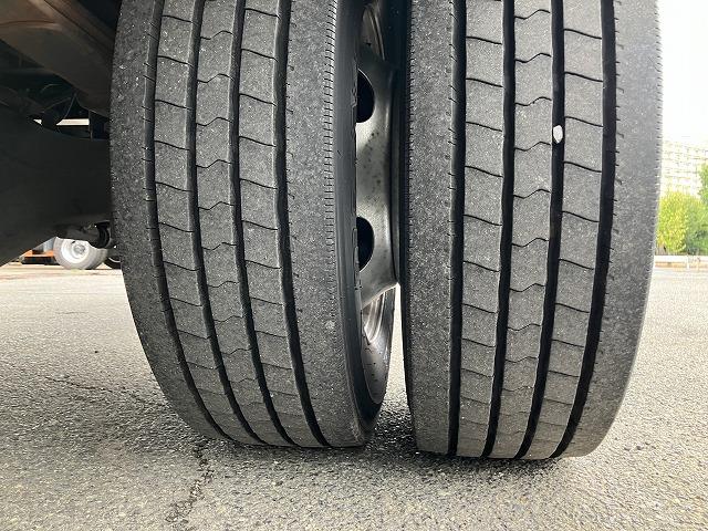 キャンター 3.65t積・積載車・フラトップ・オートマ・ラジコン 3.65t積・積載車・極東製フラトップZERO・JN02-45・オートマ・ラジコン・衝突軽減ブレーキ・車線逸脱警報装置・左電格ミラー・フォグランプ・LEDヘッドランプ・リア電動ゲート・ウィンチ(25枚目)