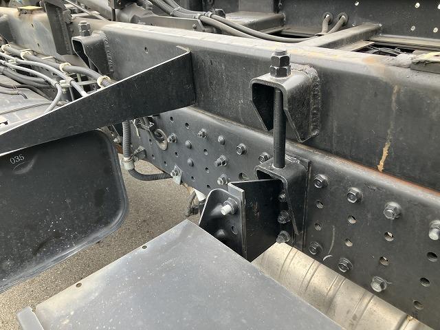 キャンター 3.65t積・積載車・フラトップ・オートマ・ラジコン 3.65t積・積載車・極東製フラトップZERO・JN02-45・オートマ・ラジコン・衝突軽減ブレーキ・車線逸脱警報装置・左電格ミラー・フォグランプ・LEDヘッドランプ・リア電動ゲート・ウィンチ(41枚目)