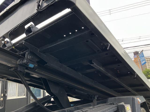 キャンター 3.65t積・積載車・フラトップ・オートマ・ラジコン 3.65t積・積載車・極東製フラトップZERO・JN02-45・オートマ・ラジコン・衝突軽減ブレーキ・車線逸脱警報装置・左電格ミラー・フォグランプ・LEDヘッドランプ・リア電動ゲート・ウィンチ(48枚目)