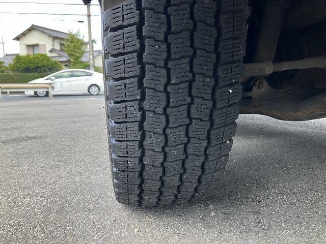 トヨエース 4WD・Wキャブ・普通免許対応・1t積・5MT 4WD・Wキャブ・普通免許対応・1t積・5MT・全席パワーウィンドウ・アイドルアップ・ゲートプロテクター・シートカバー・ETC・ドアバイザ・フロアゴムマット・荷台内寸 L2112 W1631 H380(23枚目)