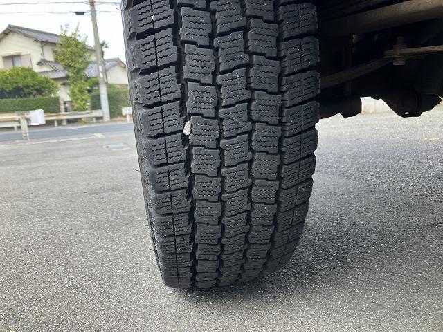 トヨエース 4WD・Wキャブ・普通免許対応・1t積・5MT 4WD・Wキャブ・普通免許対応・1t積・5MT・全席パワーウィンドウ・アイドルアップ・ゲートプロテクター・シートカバー・ETC・ドアバイザ・フロアゴムマット・荷台内寸 L2112 W1631 H380(26枚目)