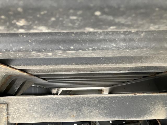 トヨエース 4WD・Wキャブ・普通免許対応・1t積・5MT 4WD・Wキャブ・普通免許対応・1t積・5MT・全席パワーウィンドウ・アイドルアップ・ゲートプロテクター・シートカバー・ETC・ドアバイザ・フロアゴムマット・荷台内寸 L2112 W1631 H380(32枚目)