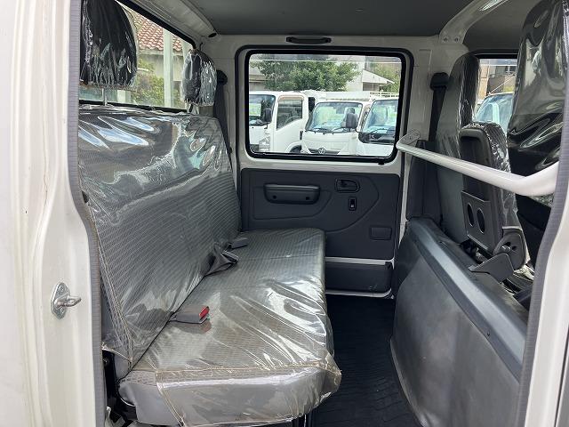 トヨエース 4WD・Wキャブ・普通免許対応・1t積・5MT 4WD・Wキャブ・普通免許対応・1t積・5MT・全席パワーウィンドウ・アイドルアップ・ゲートプロテクター・シートカバー・ETC・ドアバイザ・フロアゴムマット・荷台内寸 L2112 W1631 H380(44枚目)