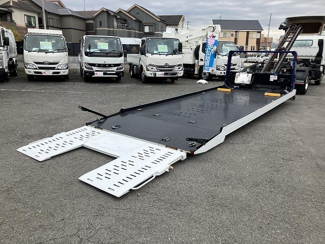 キャンター 3.25t積・積載車・フラトップゼロ・5MT・車検付 ・3.25t積・積載車・フラトップゼロ・5MT・車検付・メッキパーツ・極東開発 JN02-45・プリクラ・ラジコン・ウィンチ・風防付・LEDヘッドライト・作業灯・ツールBOX・ETC2.0・キーレス(13枚目)