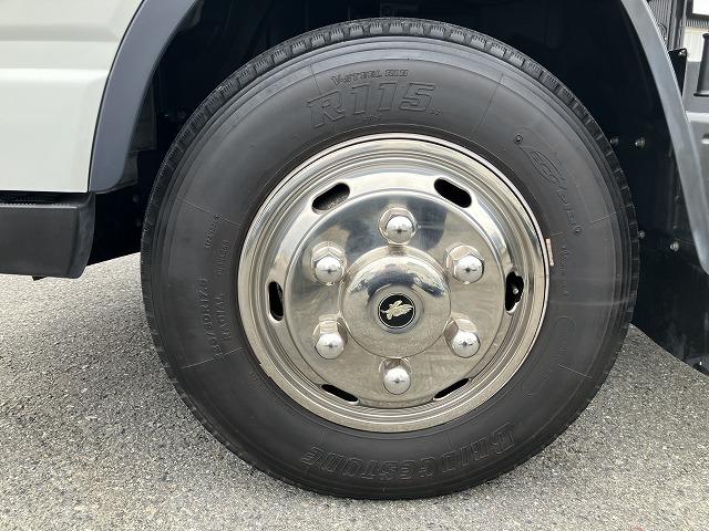 キャンター 3.25t積・積載車・フラトップゼロ・5MT・車検付 ・3.25t積・積載車・フラトップゼロ・5MT・車検付・メッキパーツ・極東開発 JN02-45・プリクラ・ラジコン・ウィンチ・風防付・LEDヘッドライト・作業灯・ツールBOX・ETC2.0・キーレス(28枚目)