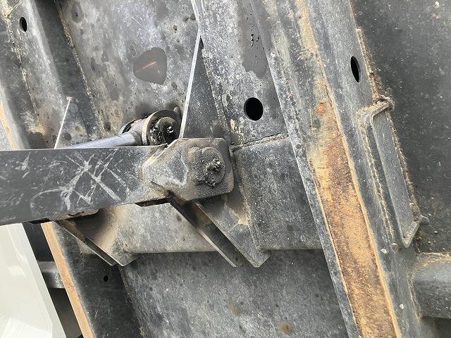 フォワード 3.75t積・ダンプ・コボレーン付・6MT 3.75t積・ダンプ・コボレーン付・6MT・フォグランプ・左電格ミラー・アイドルアップ・ETC・ドアバイザー・フロアゴムマット・荷台内寸 L3400 W2059 H313(27枚目)