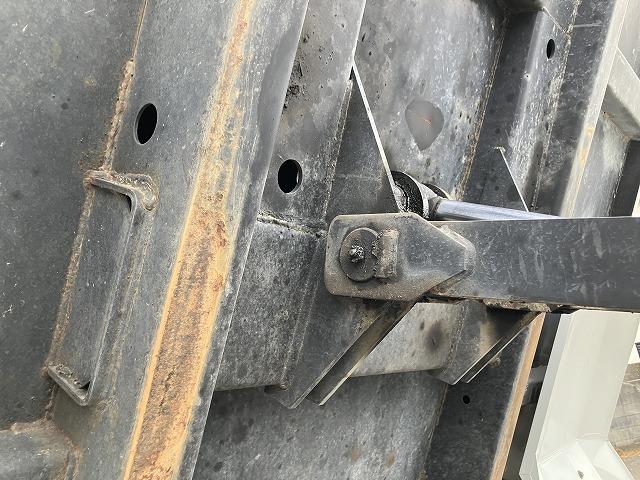 フォワード 3.75t積・ダンプ・コボレーン付・6MT 3.75t積・ダンプ・コボレーン付・6MT・フォグランプ・左電格ミラー・アイドルアップ・ETC・ドアバイザー・フロアゴムマット・荷台内寸 L3400 W2059 H313(28枚目)