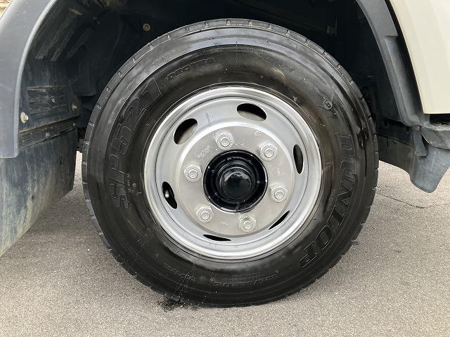 フォワード 3.75t積・ダンプ・コボレーン付・6MT 3.75t積・ダンプ・コボレーン付・6MT・フォグランプ・左電格ミラー・アイドルアップ・ETC・ドアバイザー・フロアゴムマット・荷台内寸 L3400 W2059 H313(29枚目)