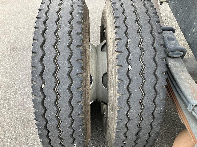 フォワード 3.75t積・ダンプ・コボレーン付・6MT 3.75t積・ダンプ・コボレーン付・6MT・フォグランプ・左電格ミラー・アイドルアップ・ETC・ドアバイザー・フロアゴムマット・荷台内寸 L3400 W2059 H313(34枚目)