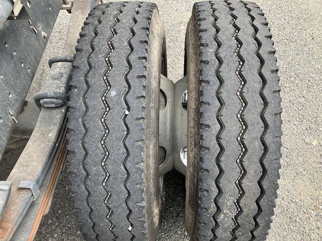 フォワード 3.75t積・ダンプ・コボレーン付・6MT 3.75t積・ダンプ・コボレーン付・6MT・フォグランプ・左電格ミラー・アイドルアップ・ETC・ドアバイザー・フロアゴムマット・荷台内寸 L3400 W2059 H313(36枚目)