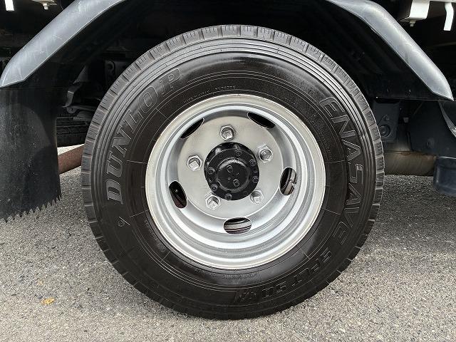 キャンター ２ｔ積・標準ロング・平ボディ・衝突軽減ブレーキ・ナビ・ＡＴ　２ｔ積・標準ロング・平ボディ・衝突軽減ブレーキ・ナビ・ＡＴ・バックカメラ・ＥＴＣ・電格ミラー・キーレス・フォグランプ・ドライブレコーダー（ＳＤ欠）メッキパーツ荷台内寸　Ｌ４３５８　Ｗ１７９３　Ｈ３７７（21枚目）