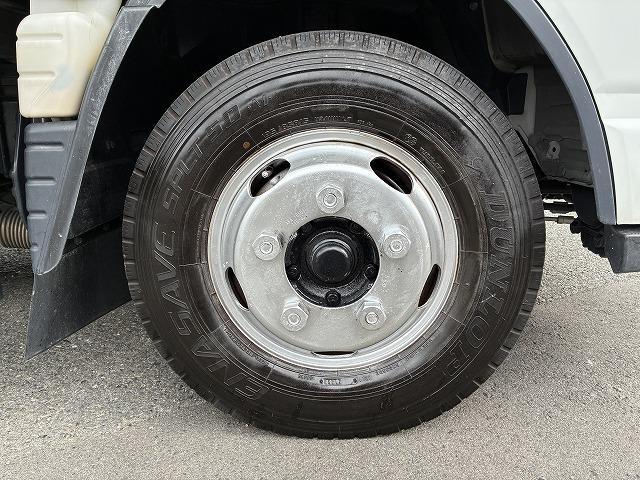 キャンター ２ｔ積・標準ロング・平ボディ・衝突軽減ブレーキ・ナビ・ＡＴ　２ｔ積・標準ロング・平ボディ・衝突軽減ブレーキ・ナビ・ＡＴ・バックカメラ・ＥＴＣ・電格ミラー・キーレス・フォグランプ・ドライブレコーダー（ＳＤ欠）メッキパーツ荷台内寸　Ｌ４３５８　Ｗ１７９３　Ｈ３７７（22枚目）