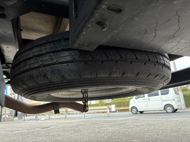 キャンター ２ｔ積・標準ロング・平ボディ・衝突軽減ブレーキ・ナビ・ＡＴ　２ｔ積・標準ロング・平ボディ・衝突軽減ブレーキ・ナビ・ＡＴ・バックカメラ・ＥＴＣ・電格ミラー・キーレス・フォグランプ・ドライブレコーダー（ＳＤ欠）メッキパーツ荷台内寸　Ｌ４３５８　Ｗ１７９３　Ｈ３７７（25枚目）