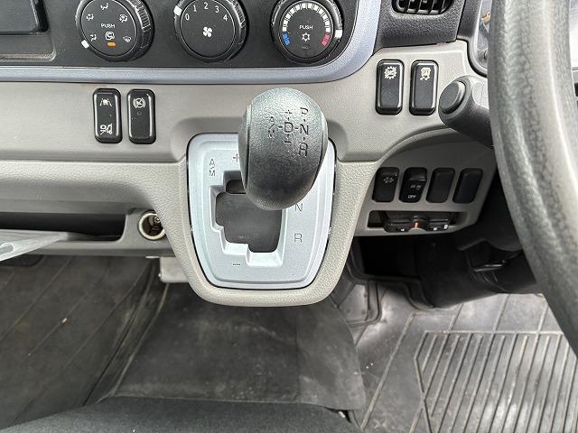 キャンター ２ｔ積・標準ロング・平ボディ・衝突軽減ブレーキ・ナビ・ＡＴ　２ｔ積・標準ロング・平ボディ・衝突軽減ブレーキ・ナビ・ＡＴ・バックカメラ・ＥＴＣ・電格ミラー・キーレス・フォグランプ・ドライブレコーダー（ＳＤ欠）メッキパーツ荷台内寸　Ｌ４３５８　Ｗ１７９３　Ｈ３７７（39枚目）