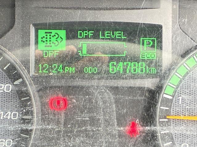 キャンター ２ｔ積・標準ロング・平ボディ・衝突軽減ブレーキ・ナビ・ＡＴ　２ｔ積・標準ロング・平ボディ・衝突軽減ブレーキ・ナビ・ＡＴ・バックカメラ・ＥＴＣ・電格ミラー・キーレス・フォグランプ・ドライブレコーダー（ＳＤ欠）メッキパーツ荷台内寸　Ｌ４３５８　Ｗ１７９３　Ｈ３７７（42枚目）