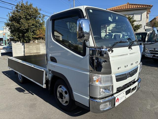 キャンター ２ｔ積・平ボディ・１０尺・バックカメラ・５ＭＴ　・２ｔ積・平ボディ・１０尺・Ｂカメラ・５ＭＴ・衝突軽減ブレーキ・レーンキープアシスト・メッキパーツ・キーレス・フォグランプ・ＥＴＣ・ドラレコ（ＳＤ欠）・荷台内寸　Ｌ３１１８Ｗ１６１６Ｈ３７９☆荷台鉄板（10枚目）