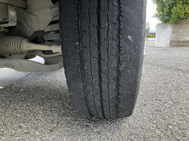 エルフトラック ３ｔ積・ダンプ・１０尺・ＡＴ・コボレーン・中間ピン　３ｔ積・ダンプ・１０尺・ＡＴ・コボレーン・中間ピン・衝突軽減ブレーキ・車線逸脱警報装置・フルセグナビ・左電格ミラー・ＡＥＢＳカメラ・ＥＴＣ・キーレス・荷台内寸　Ｌ３０５４　Ｗ１５９８　Ｈ３７３（36枚目）