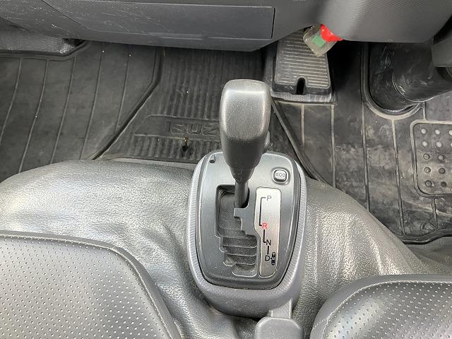 エルフトラック ３ｔ積・ダンプ・１０尺・ＡＴ・コボレーン・中間ピン　３ｔ積・ダンプ・１０尺・ＡＴ・コボレーン・中間ピン・衝突軽減ブレーキ・車線逸脱警報装置・フルセグナビ・左電格ミラー・ＡＥＢＳカメラ・ＥＴＣ・キーレス・荷台内寸　Ｌ３０５４　Ｗ１５９８　Ｈ３７３（54枚目）