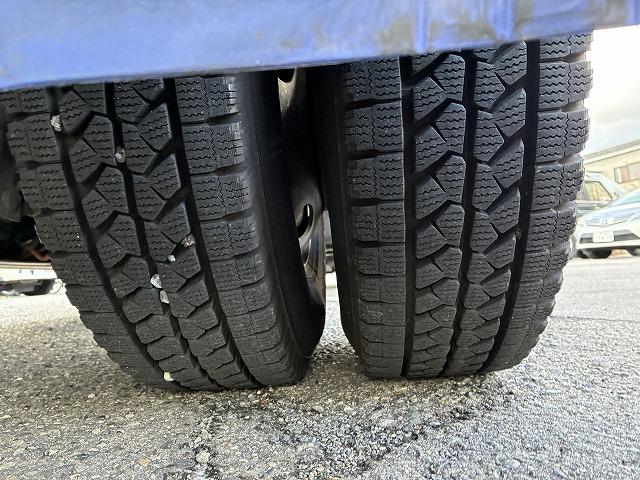 エルフトラック ー３０℃・冷蔵冷凍車・サイド扉・ワイドロング　ー３０℃・冷蔵冷凍車・サイド扉・東プレ製（２０１８．１）・前後冷凍機・２ｔ積・ＡＴ・Ｂカメラ・左電格ミラー・オートエアコン・ラッシングレール２段・荷台内寸　Ｌ４６０１　Ｗ１９７１　Ｈ２０６４（30枚目）