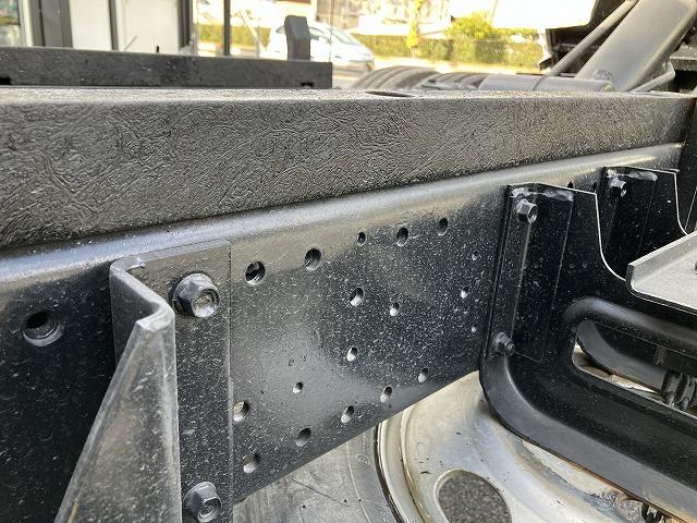 エルフトラック 全低床・強化ダンプ・コボレーン・５ＭＴ・ワンオーナー　・３ｔ積・全低床・新明和製強化ダンプ・ＤＲ２－０１１０ＳＹ・コボレーン・５ＭＴ・ワンオーナー・中間ピン・メッキパーツ・ＨＳＡ・ＥＴＣ・ドアバイザー・荷台内寸　Ｌ３０５４　Ｗ１６０３　Ｈ３７４（30枚目）