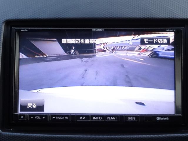24G 4WD 3列シート SDナビ バックカメラ パドルシフト ETC HID オートライト フロントフォグ 革巻きハンドル Bluetooth USB接続端子(11枚目)