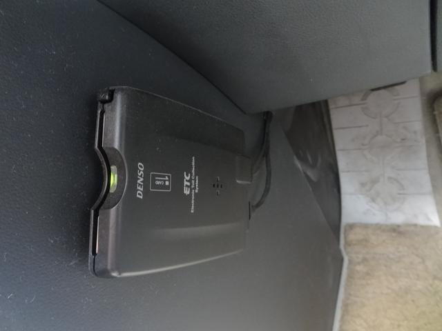 G パワーパッケージ クルコン 4WD 左側パワースライドドア パドルシフト スマートキー HIDヘッドライト ETC 純正アルミホイール オートライト 革巻きハンドル(19枚目)