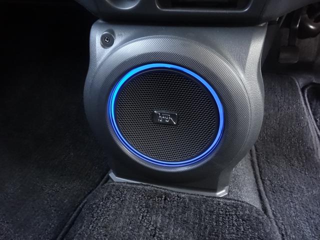 ｂＢ Ｚ　煌　フルエアロ　スマートキー　１１スピーカー　革巻きハンドル　Ｆフォグ　ＨＩＤ　純正ＡＷ　Ｂｌｕｅｔｏｏｔｈ　ＣＤ　ＤＶＤ　ブルーレイ　ストラーダナビ　ＥＴＣ　オートエアコン（22枚目）