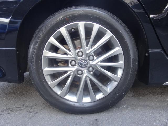 カムリ ハイブリッド Gパッケージ・プレミアムブラック サンルーフ モデリスタエアロ ハーフレザー クルコン 運転席パワーシート 純正SDナビ スマートキー 障害物センサー Pスタート 純正AW 革巻コンビハンドル バックカメラ Bluetooth(32枚目)