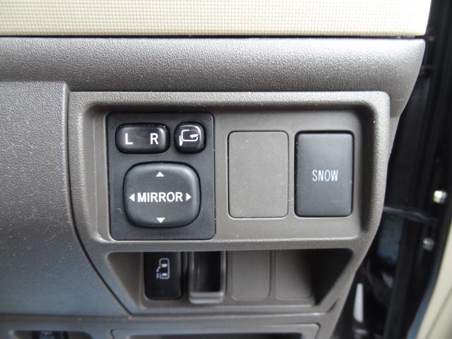 シエンタ Ｘ　Ｌパッケージ　左Ｐスラ　純正ナビ　ＢＴ接続　Ｂカメ　コーナーセンサー　ＨＩＤ　Ｆフォグ　ＥＴＣ　純正センターコンソール（27枚目）