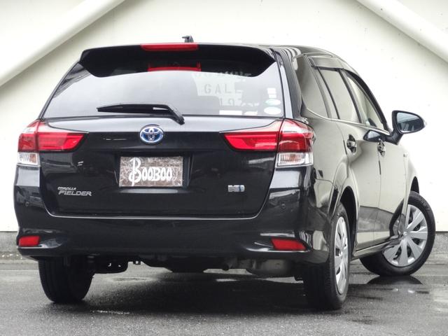カローラフィールダー ハイブリッドＧ　プリクラッシュセーフティ　車線逸脱警報　オートマチックハイビーム　純正ＳＤナビ　Ｂカメラ　フルセグＴＶ　Ｂｌｕｅｔｏｏｔｈ　ビルトインＥＴＣ　コーナーセンサー　ステリモ　革巻ハンドル　スマートキー（2枚目）