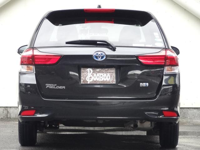 カローラフィールダー ハイブリッドＧ　プリクラッシュセーフティ　車線逸脱警報　オートマチックハイビーム　純正ＳＤナビ　Ｂカメラ　フルセグＴＶ　Ｂｌｕｅｔｏｏｔｈ　ビルトインＥＴＣ　コーナーセンサー　ステリモ　革巻ハンドル　スマートキー（7枚目）