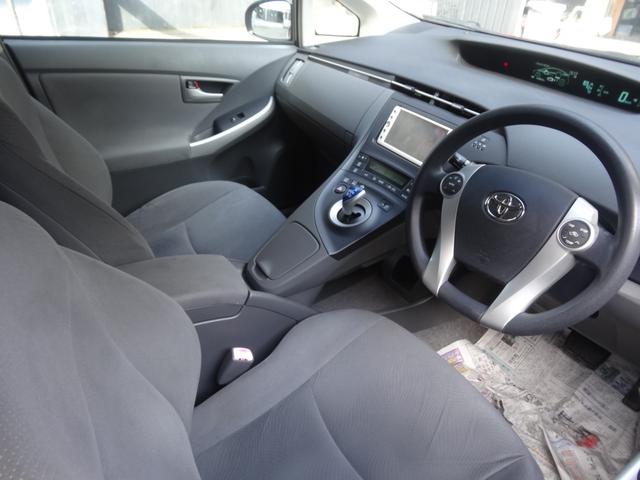 プリウス Sツーリングセレクション プッシュスタート ルーフ・ドアノブ・ミラーブラック塗装 ツーリングAW ETC 純正SDナビ バックカメラ LED Fフォグ ステアリングリモコン CD ワンセグ オートライト オートエアコン(8枚目)