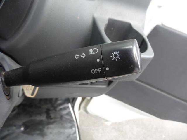 ハイゼットトラック パネルバン 5速MT 特装車パネルバン パワステ エアコン 運転席エアバック(17枚目)