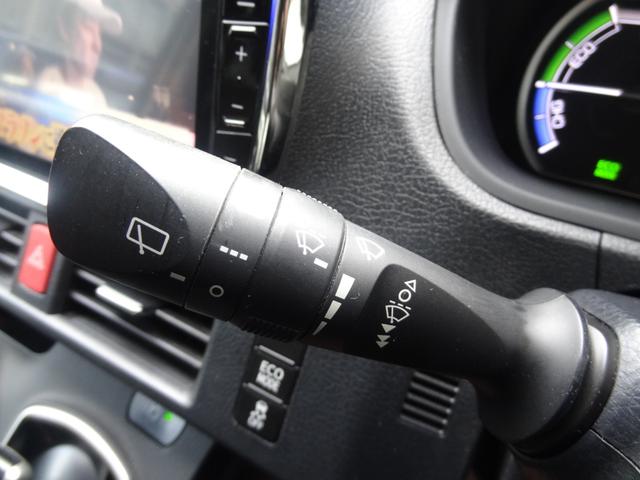 ヴォクシー ハイブリッドV フルエアロ(モデリスタ) モデリスタバンパー クルコン 両側Pスラ 10インチアルパインナビ 10.2インチ後席モニター 社外17インチAW シートヒーター スマートキー Pスタート(18枚目)