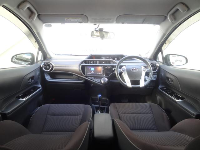 アクア G クルコン スマートキー Pスタート ステリモ 革巻ハンドル 純正SDナビ ETC バックカメラ Bluetooth オートライト オートエアコン ワンセグ CD(3枚目)